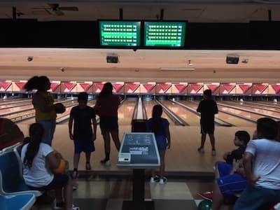 Kids on summer field trip